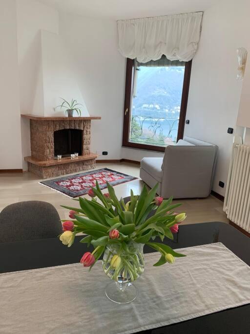 La Finestra Sul Lago Di Como Buitenkant foto